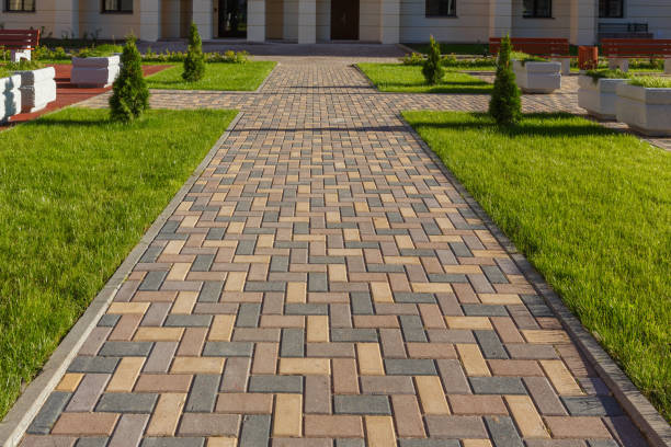Best Driveway Pavers Installation  in St Charles, IL